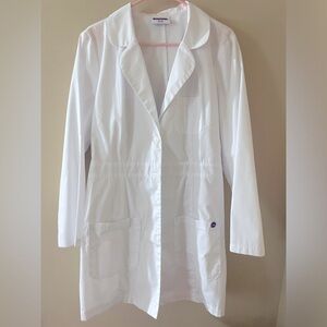 Long lab coat for physicians, PA, NP, etc.